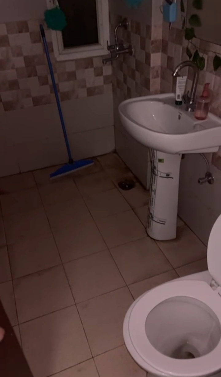 Centurian Park O2 Valley : 3 BHK Semi Furnished Flat For Rent in TechZone 4, Noida Extension
