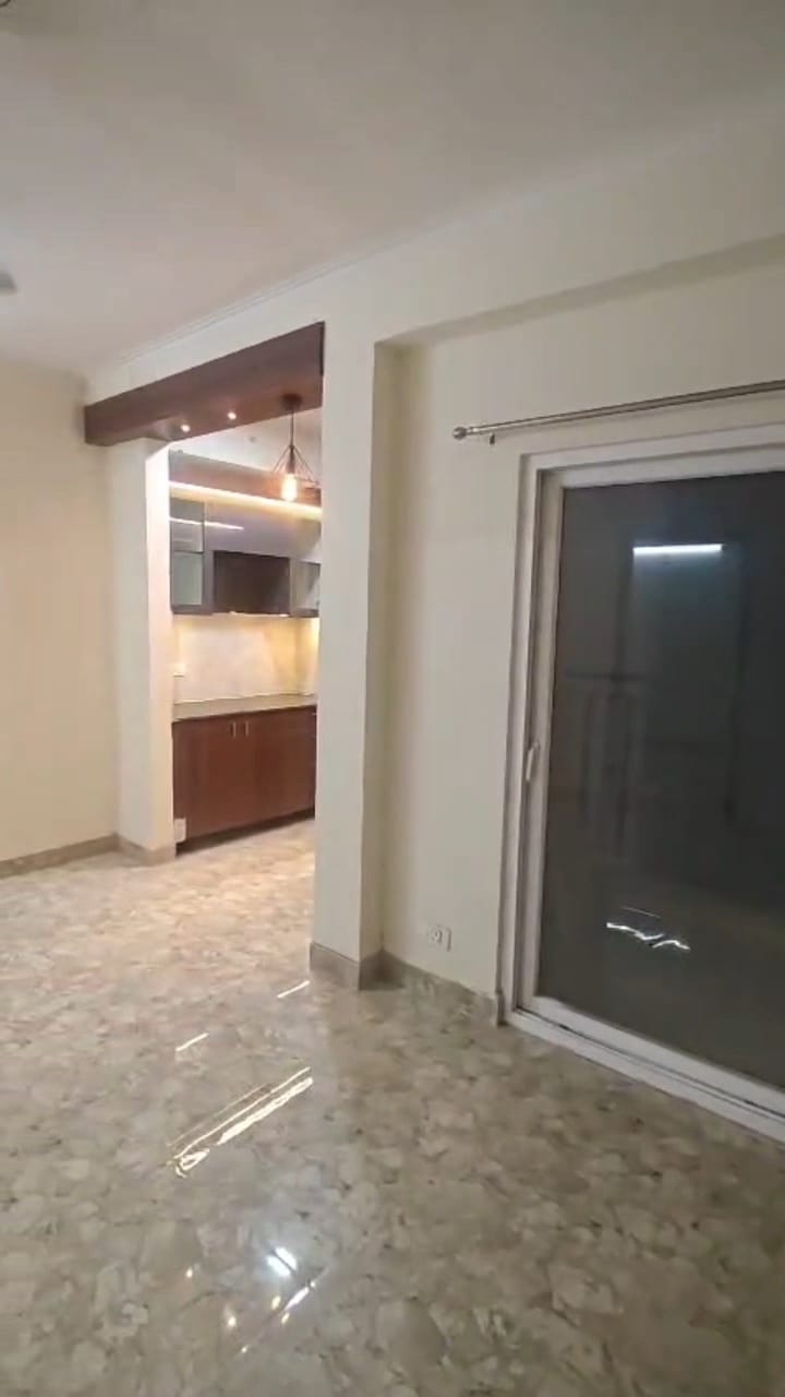 Amrapali Terrace Homes : 3BHK Semi Furnished Flat For Rent in TechZone 4, Noida Extension