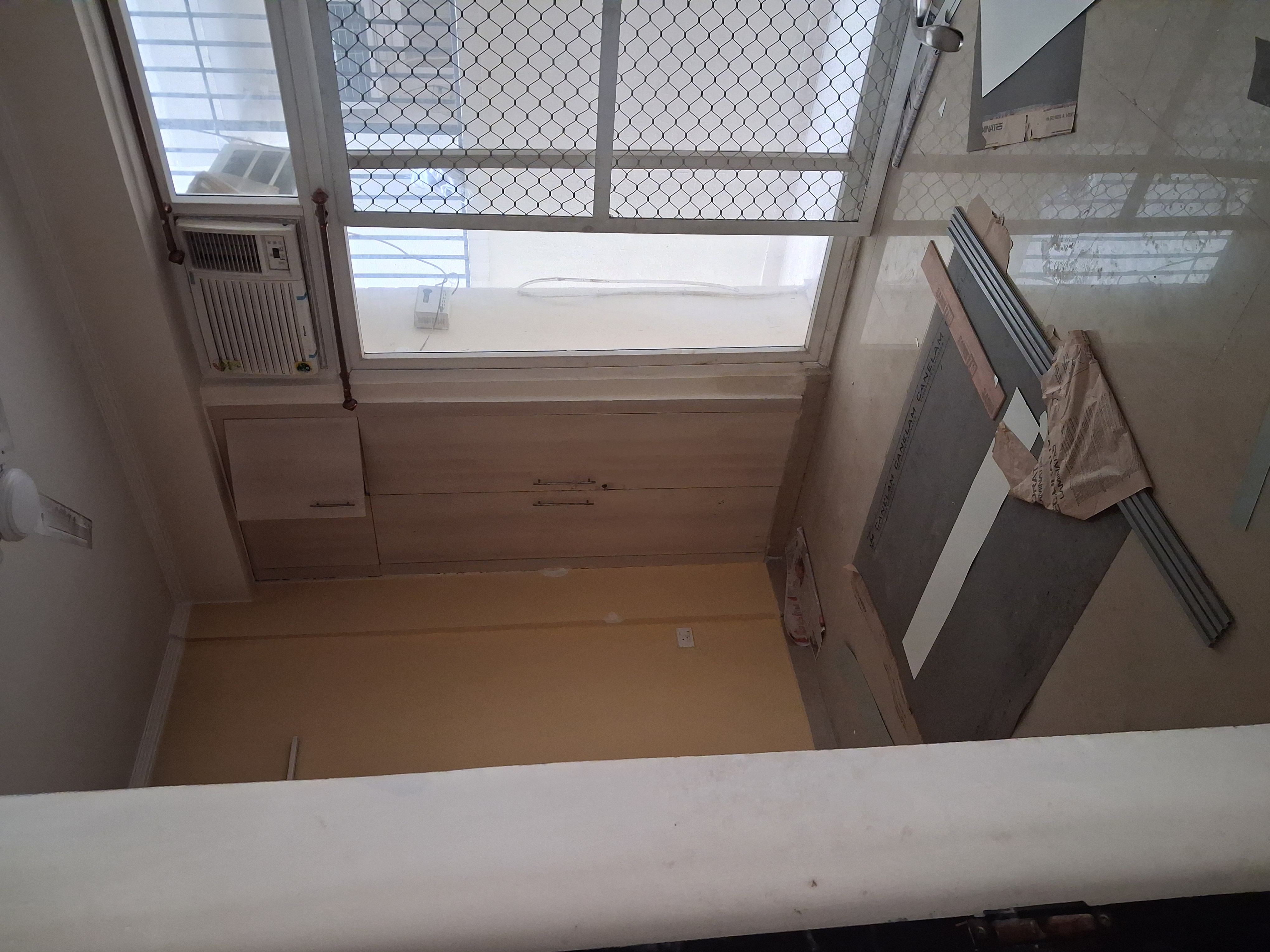 Amrapali Dream Valley : 3 BHK Semi Furnished Villa for rent in TechZone 4, Noida Extension