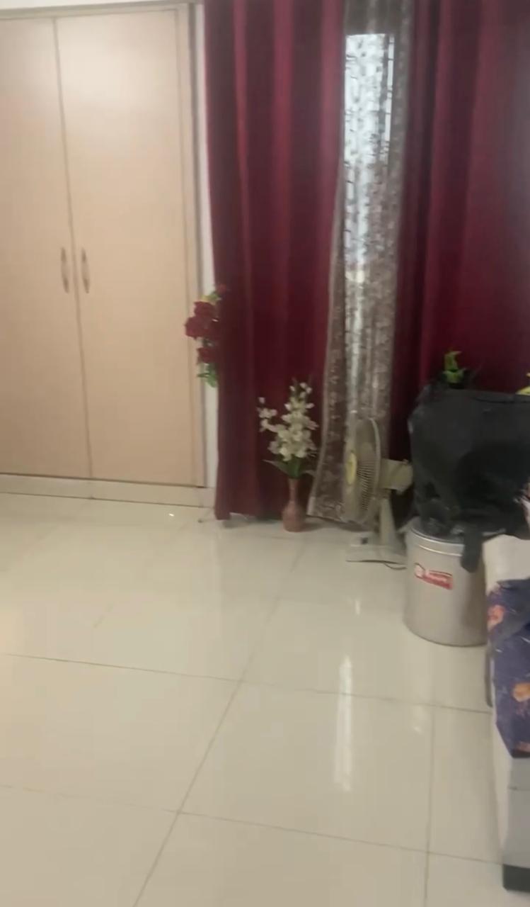 Apex Golf Avenue : 3BHK Semi Furnished Flat For Sell in Sector 1, Noida Extension, Bisrakh Jalalpur