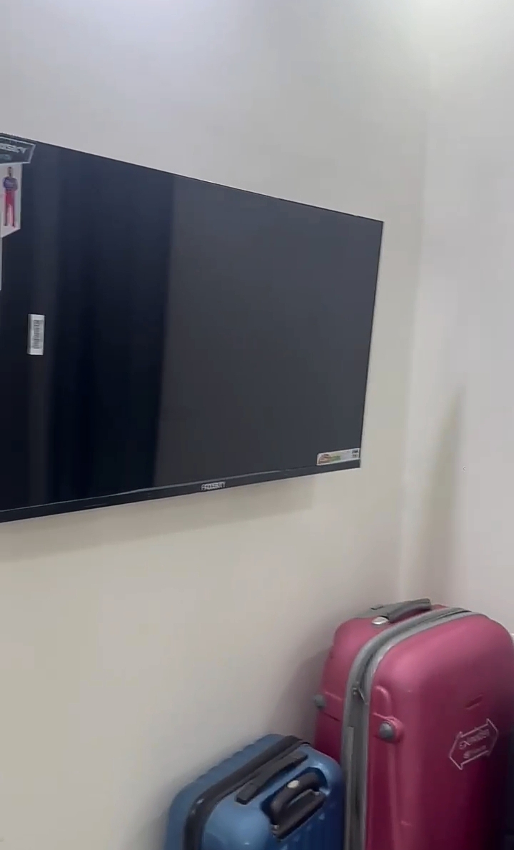 Apex Splendor : 2 BHK Fully Furnished Flat For Rent in Sector 1, Noida Extension, Bisrakh Jalalpur