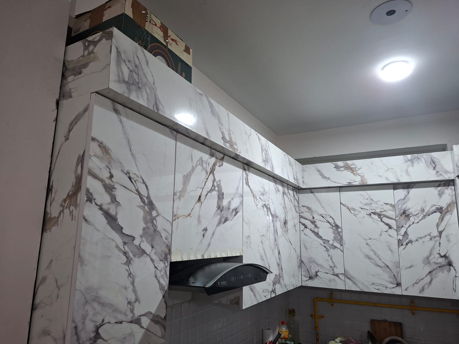 Apex Splendor : 3 BHK Fully Furnished Flat For Rent in Sector 1, Noida Extension, Bisrakh Jalalpur