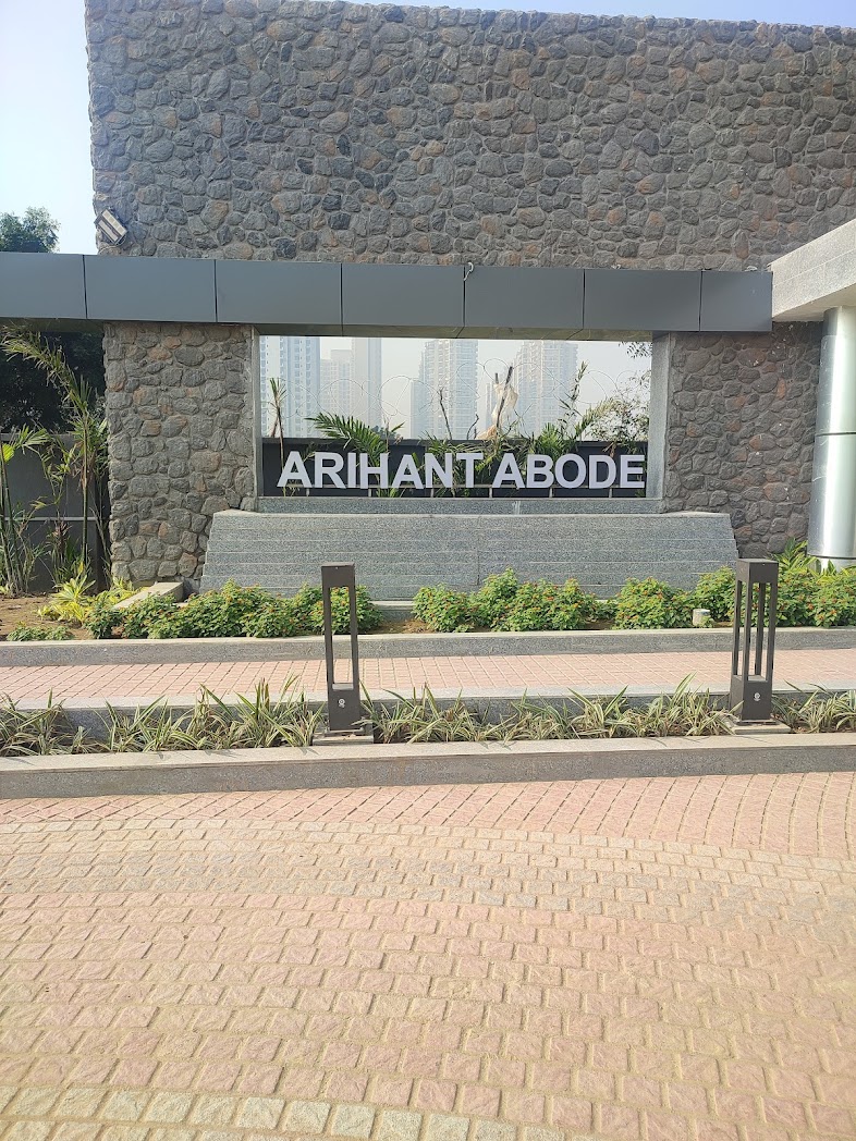 Arihant Abode : 3 BHK Flat for sale in Sector 10, Noida Extension