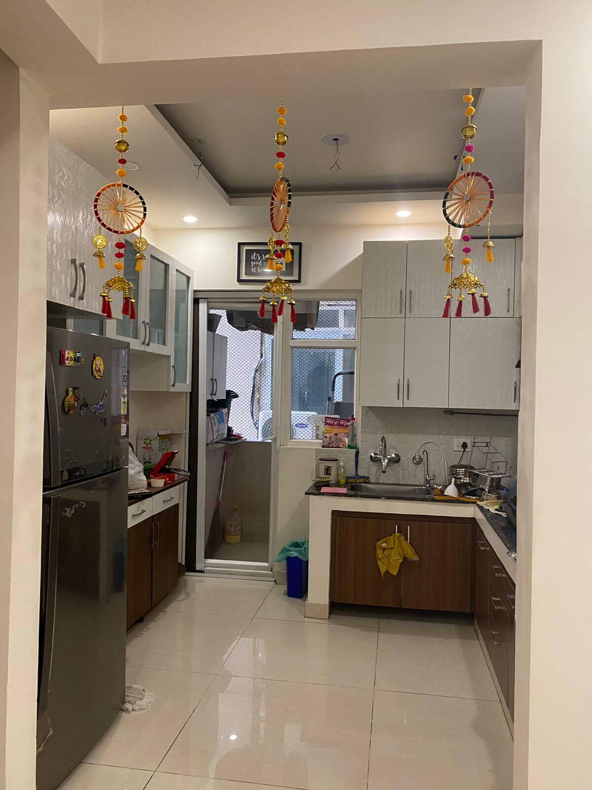 Arihant Abode : 3 BHK Flat for sale in Sector 10, Noida Extension