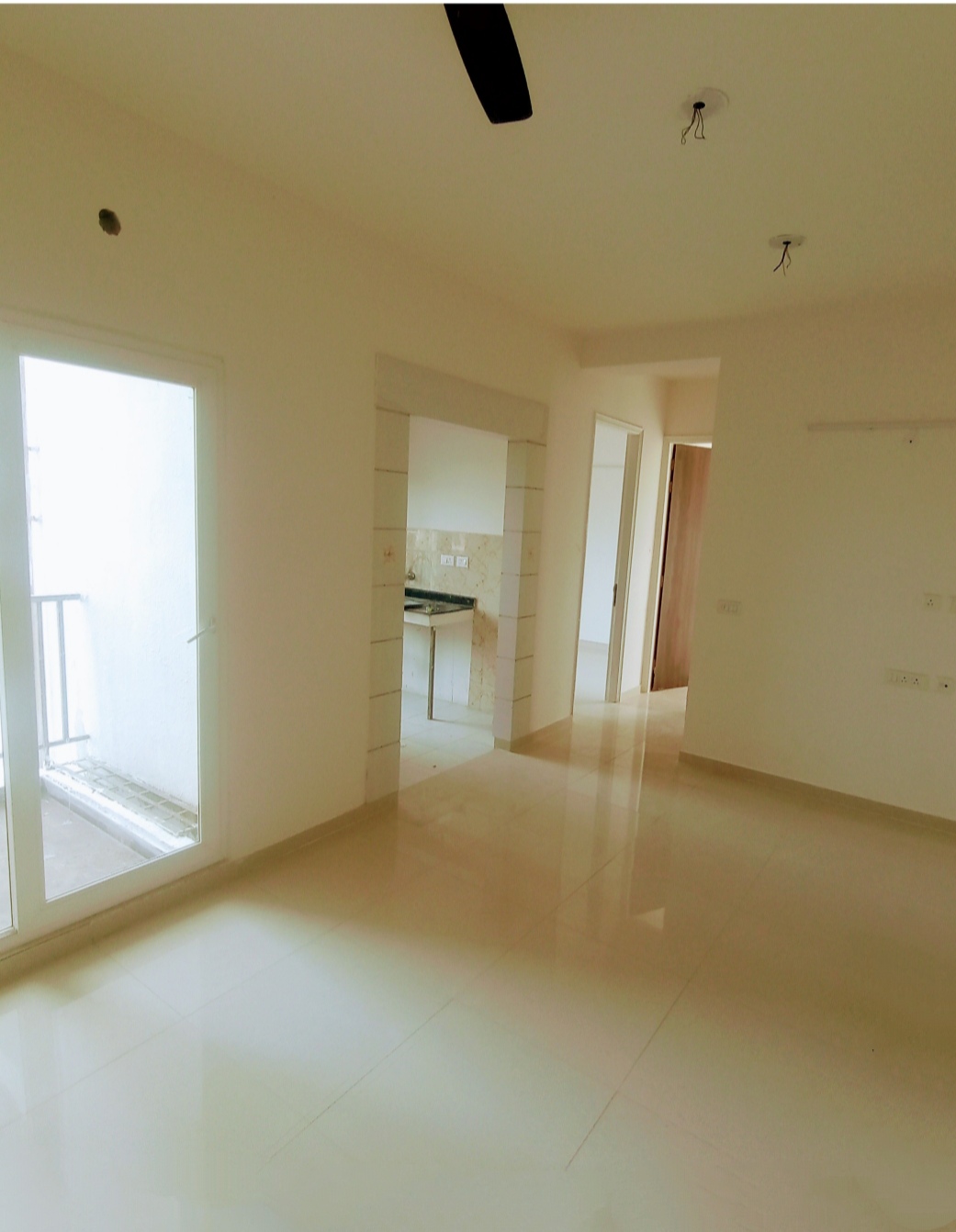 Arihant Abode : 3 BHK Flat for sale in Sector 10, Noida Extension