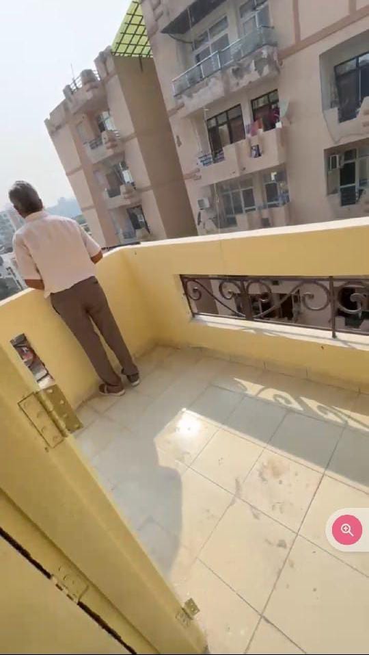 Arihant Residency : 2BHK Semi Furnished Flat For Rent in Indirapuram, Ghaziabad