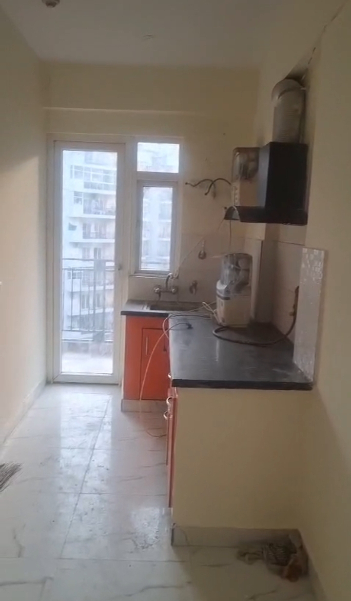 Casa Woodstock : 3 BHK Semi Furnished Flat For Rent in Gaur City 2, Noida Extension
