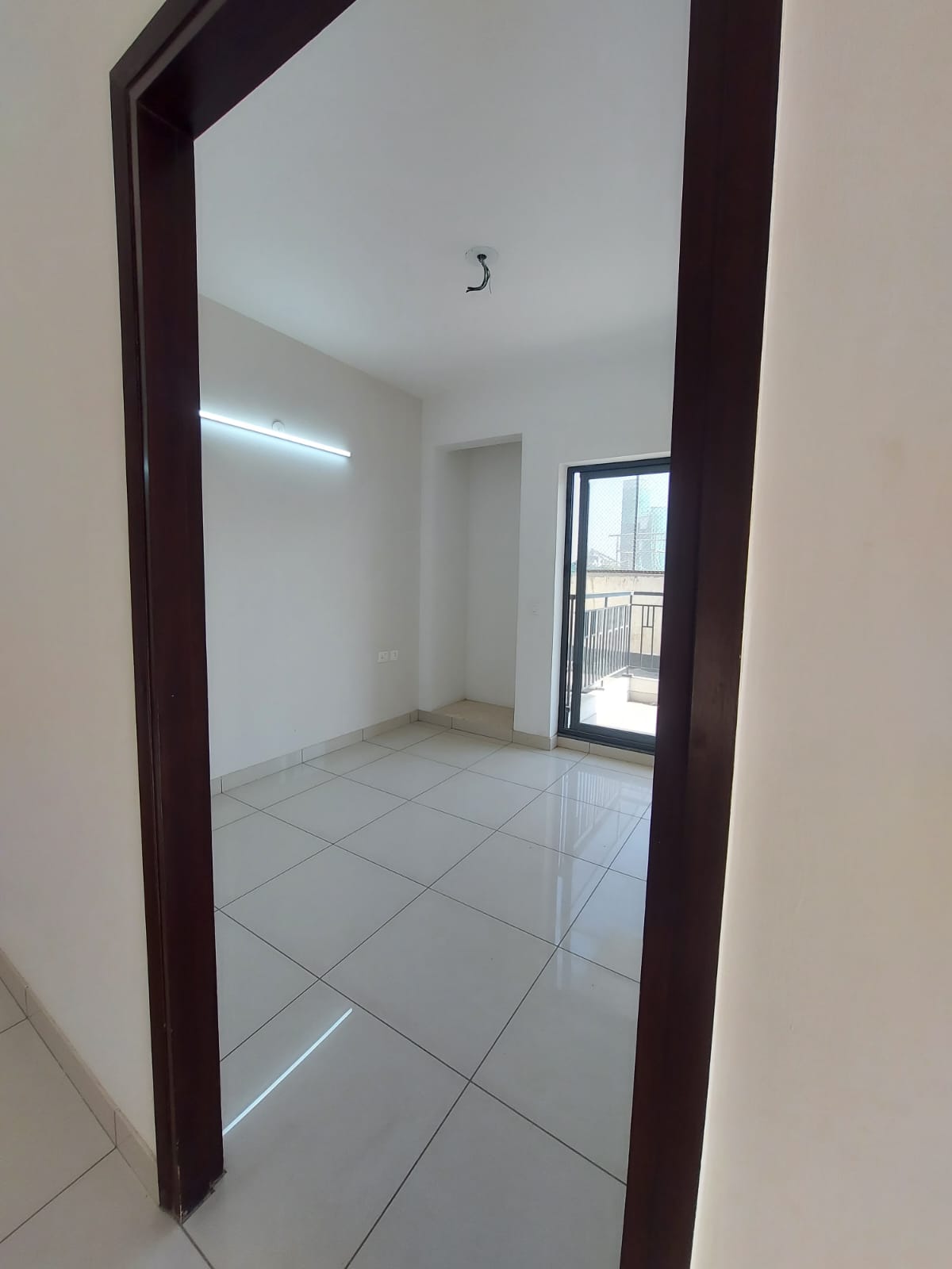 Coco County : 3BHK UnFurnished Flat For Sell in Sector 10, Noida Extension