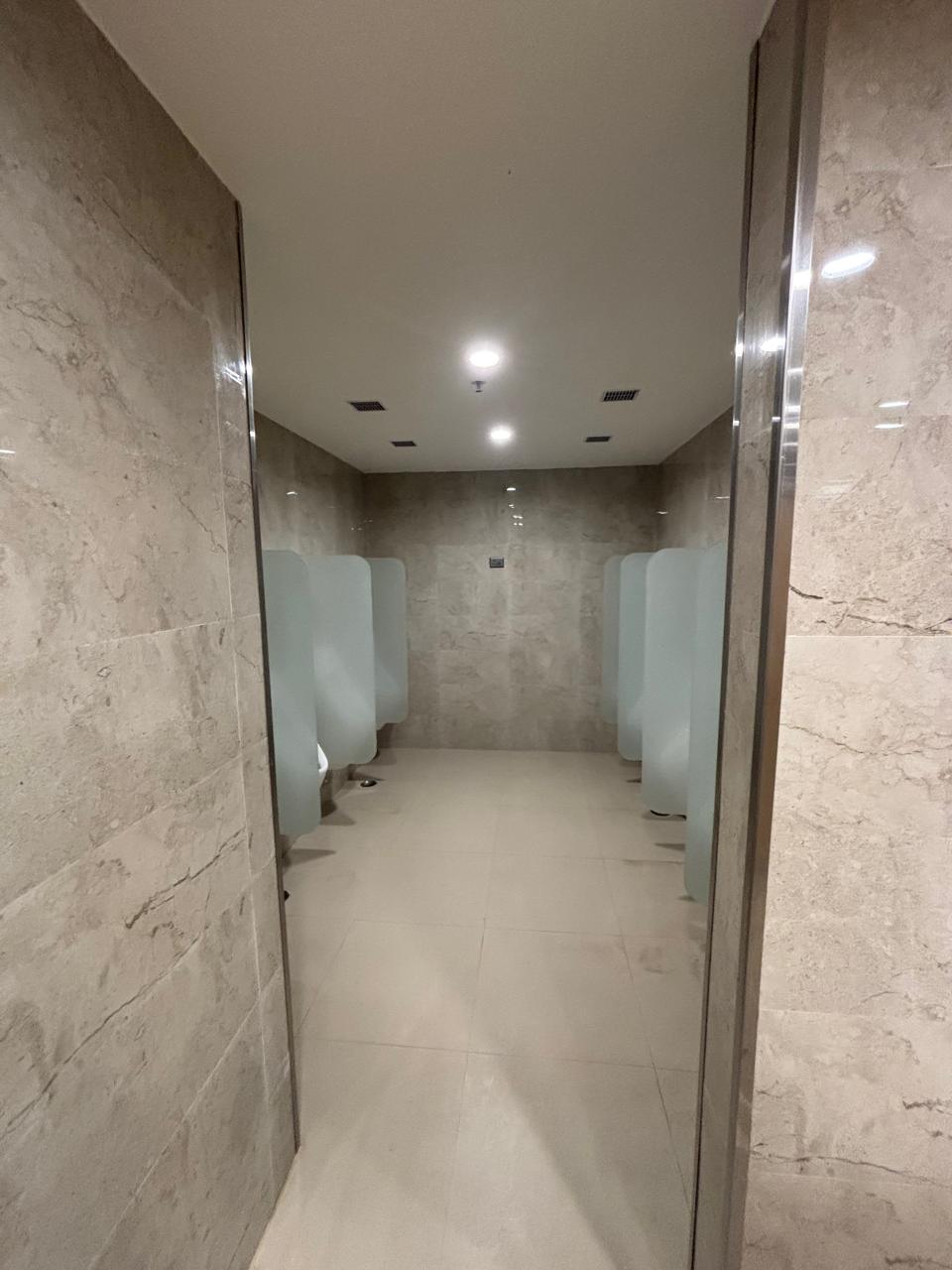 Artha Mart : Fully Furnished Office For Rent in TechZone 4, Noida Extension
