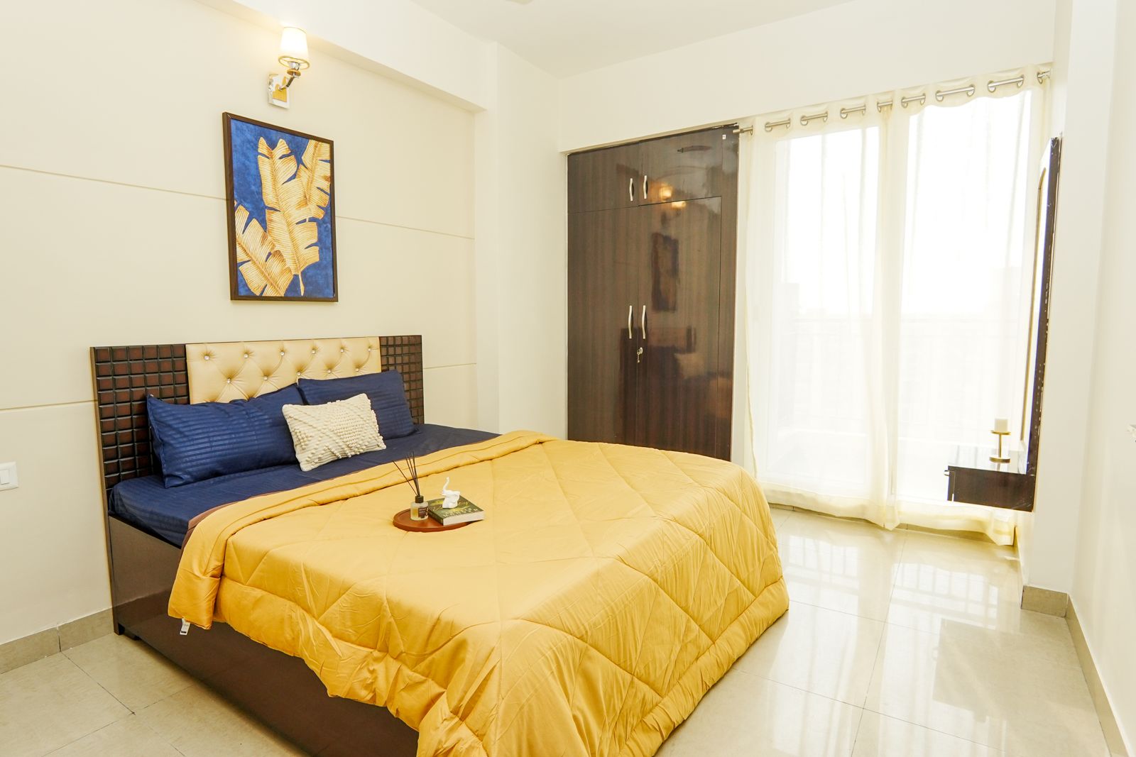 Exotica Dreamville : 3 BHK Semi Furnished Flat for sale in Sector 16C, Noida Extension