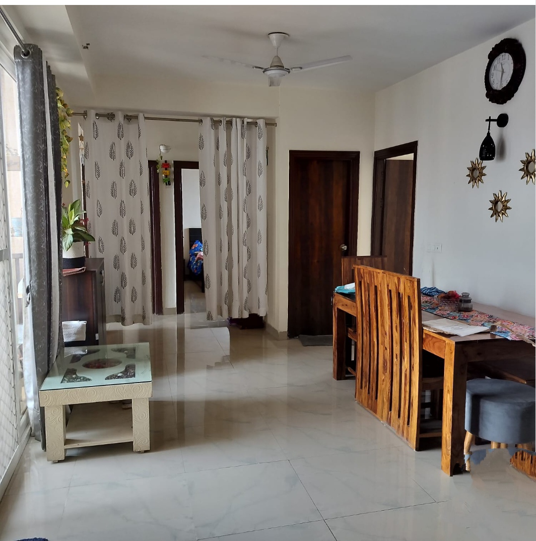 Flora Heritage : 3 BHK Flat for sale in Sector 1, Noida Extension