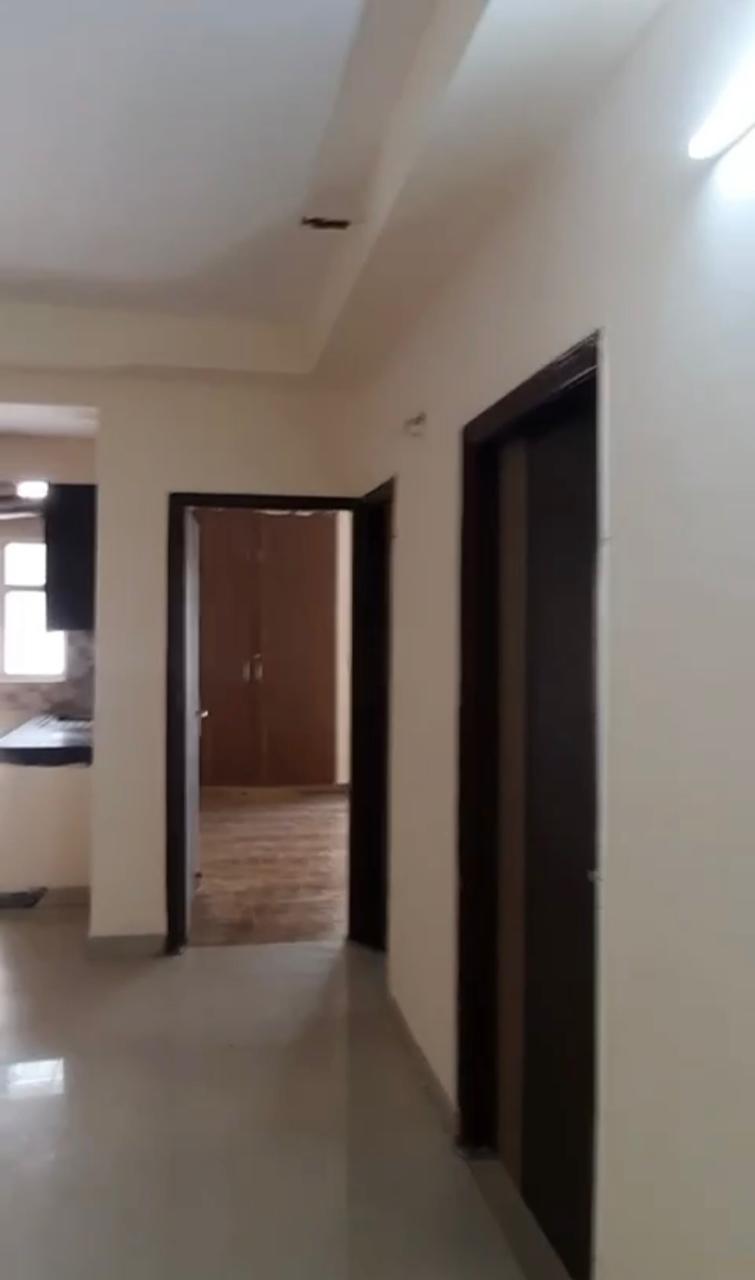 Fusion Homes : 3 BHK Semi Furnished Flat For Rent in TechZone 4, Noida Extension