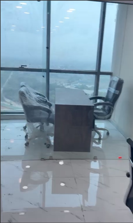 Gaur City Center : Fully Furnished Office For Rent in Sector 4, Noida Extension 