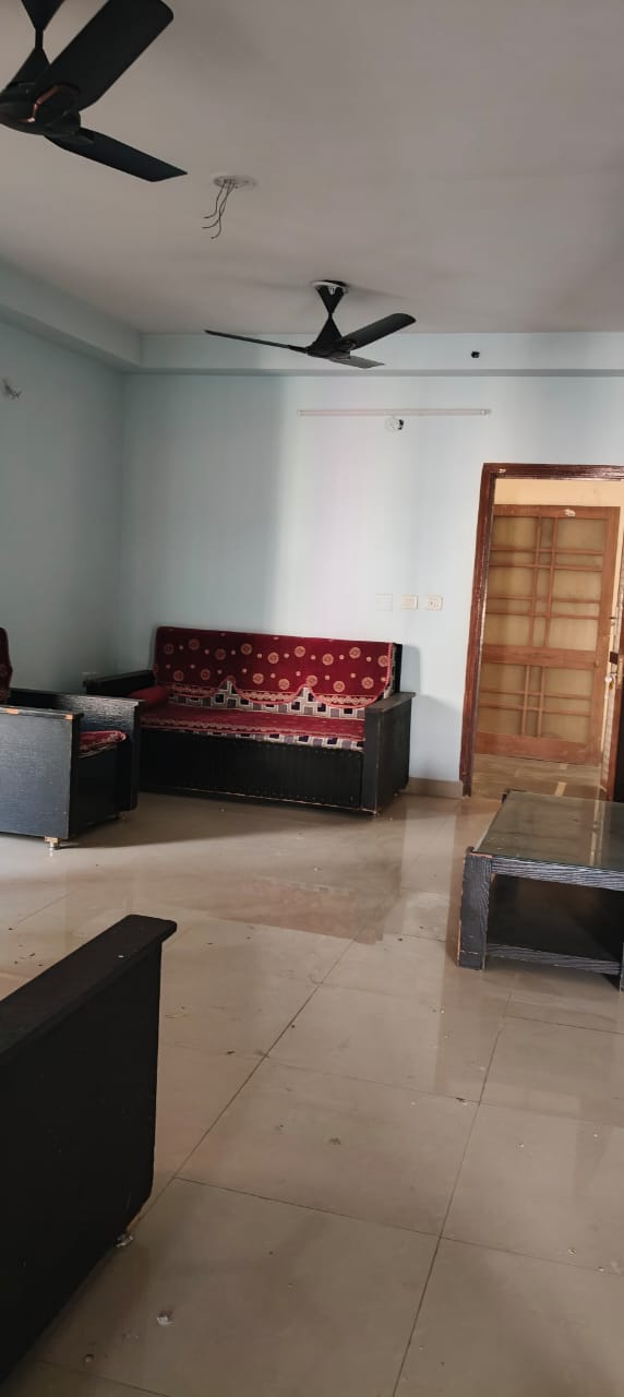 Ganga, Yamuna, Hindon Enclave : 2 BHK + Study Semi Furnished Flat For Rent in Siddharth Vihar, Ghaziabad