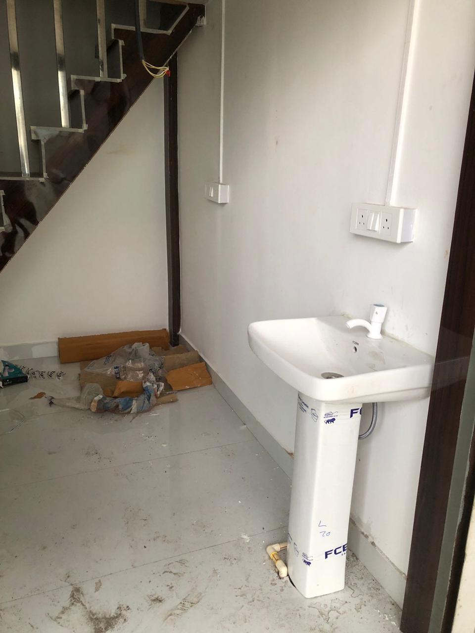 Gaur City Center : Fully Furnished Office For Rent in Sector 4, Noida Extension