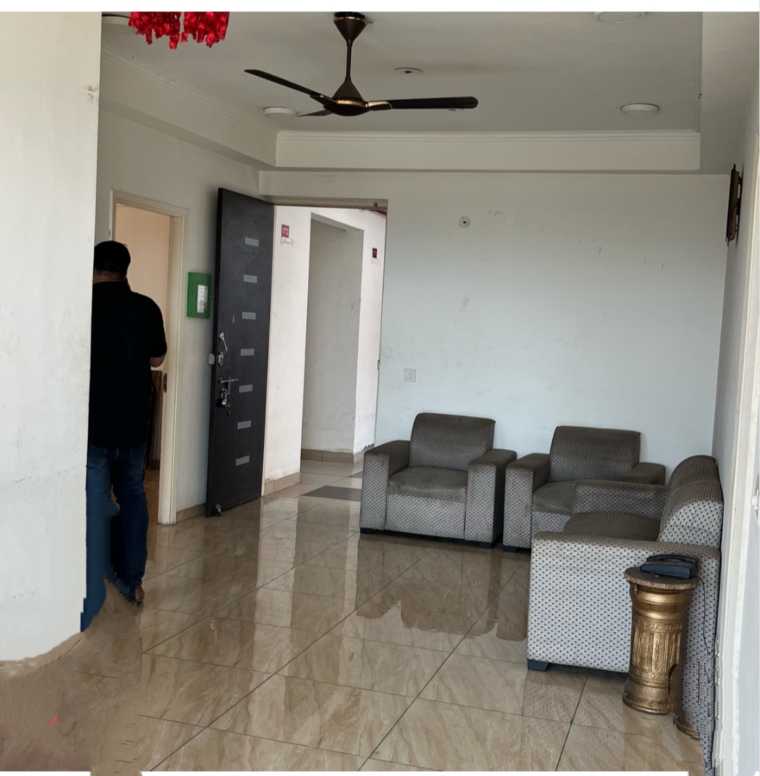 Gaur Atulyam : 2 BHK Flat for sale in Omicron 1, Greater Noida