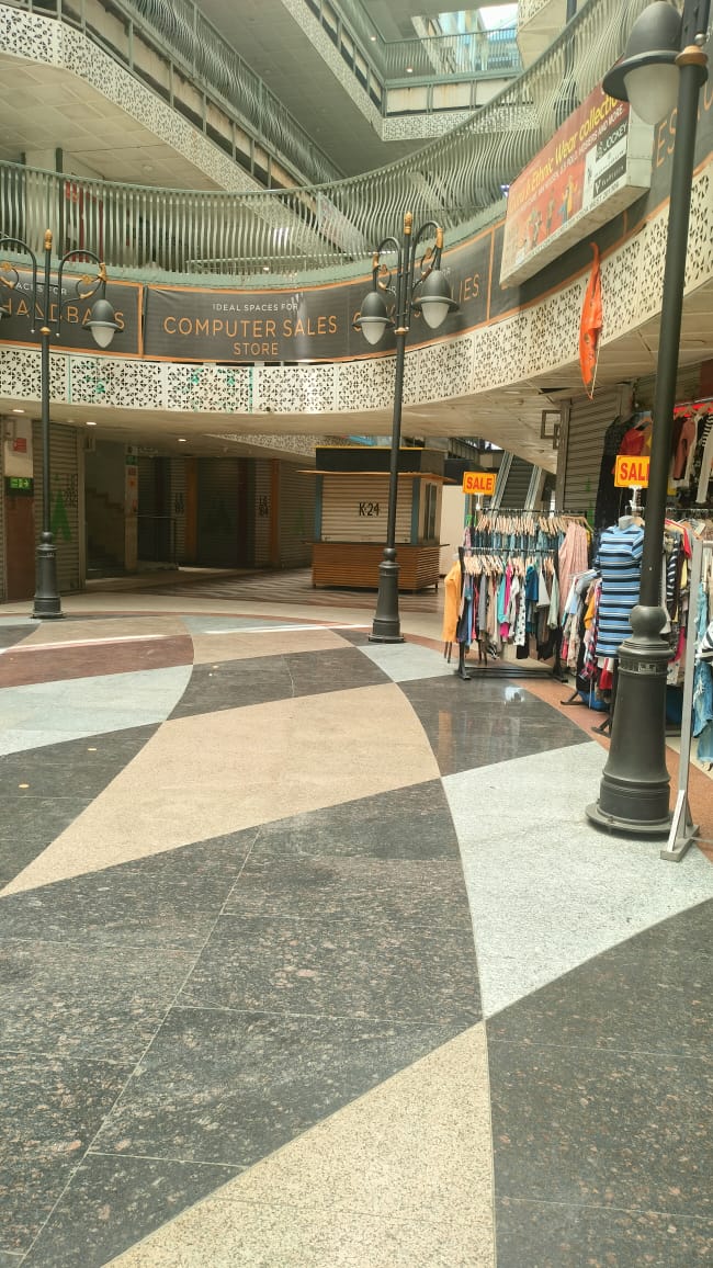 Gaur City Center : Fully Furnished Shop/office for rent in Gaur City 1, Noida Extension