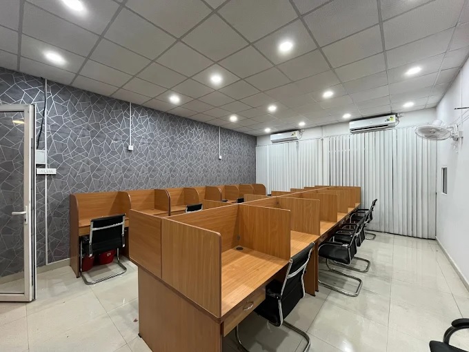Gaur City Center : Insta Workspace Coworking Space in Sector 4, Noida Extension