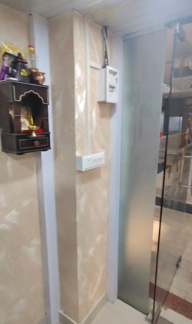 Gaur City Center : Semi Furnished Office For Rent in Sector 4, Noida Extension