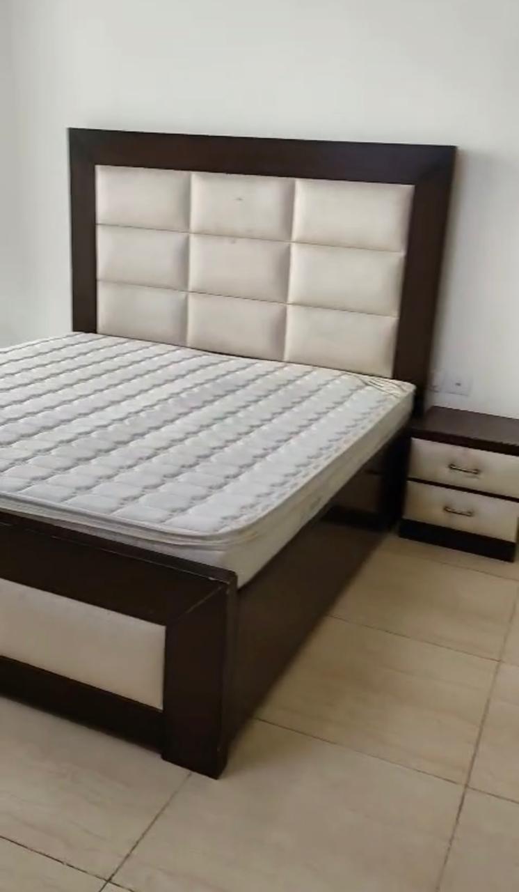 Gaur Saundaryam : 3 BHK Fully Furnished Flat For Rent in TechZone 4, Noida Extension