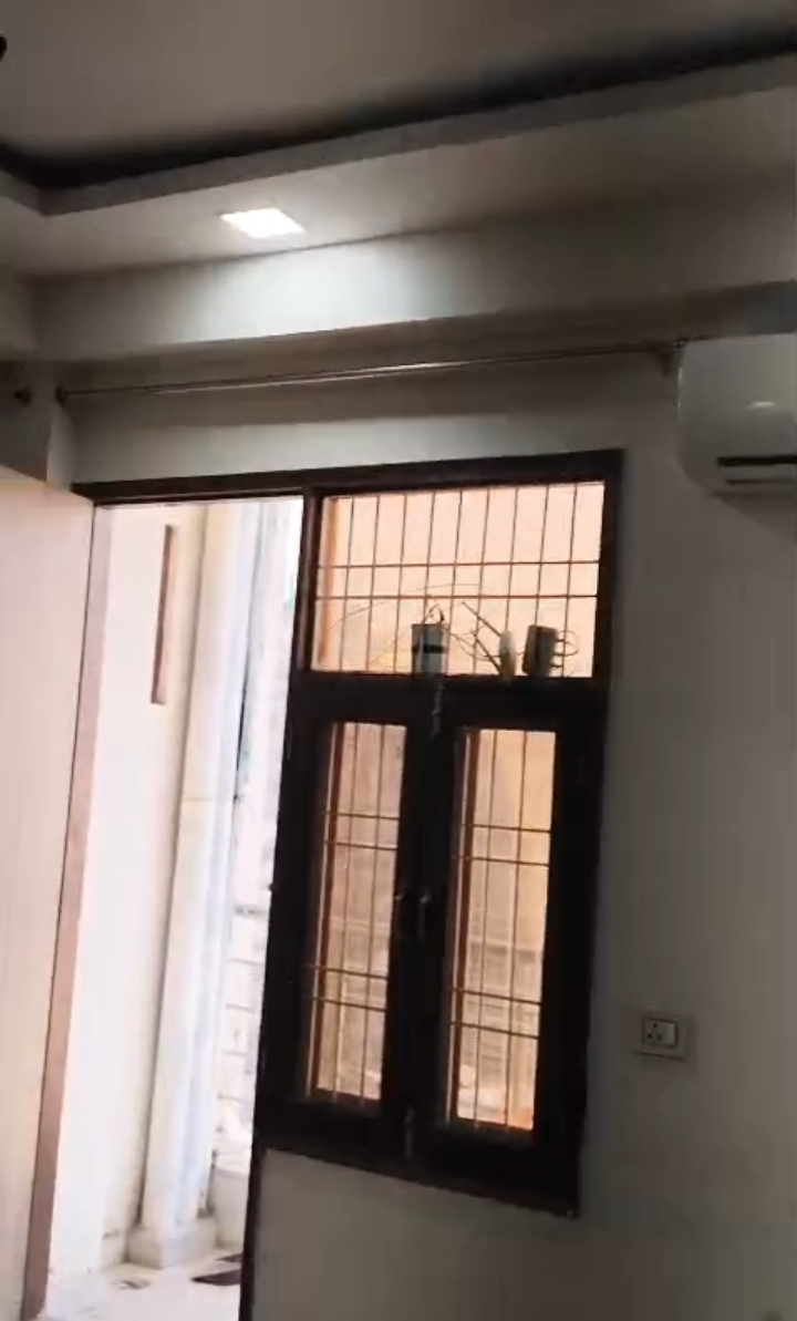 Green Villa 2 : 2BHK Semi Furnished Flat For Sell in Sector 16B, Noida Extension