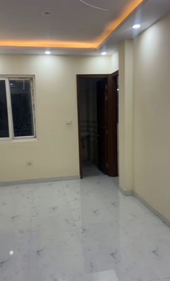 Green Apartment : 2 BHK Semi Furnished Flat For Sell in Sector 1, Noida Extension, Bisrakh Jalalpur