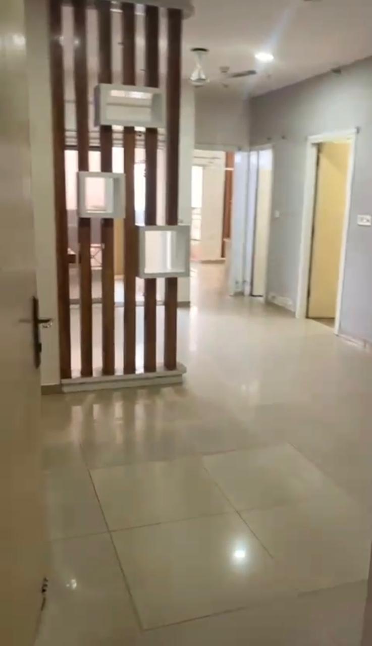 Himalaya Pride : 3 BHK Semi Furnished Flat For Rent in TechZone 4, Noida Extension