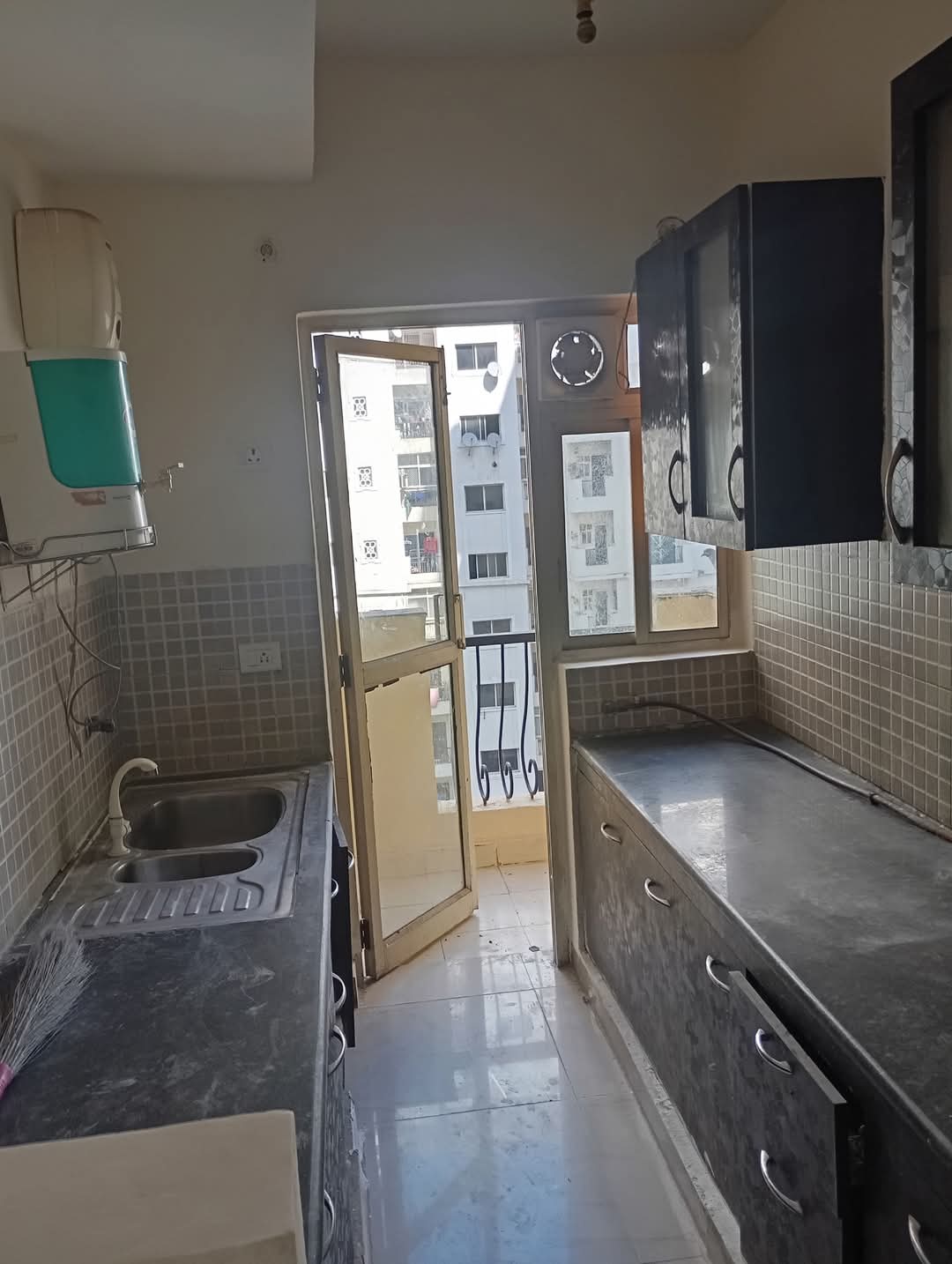 HYDE PARK: 2 BHK + Study Semi Furnished Flat for rent in Sector 78, Noida
