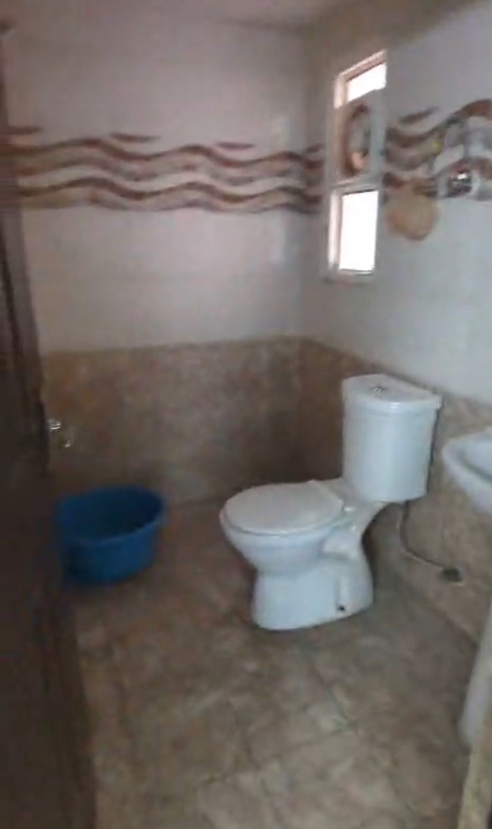 JKG Palm Court : 3 BHK Semi Furnished Flat For Rent in Gaur City  1, Noida Extension