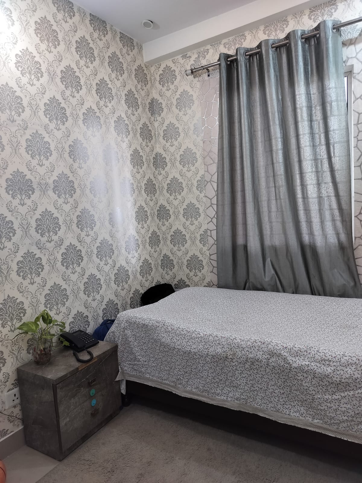 JM Florence : 2 BHK + Study Semi Furnished Flat For Sell in TechZone 4, Noida Extension