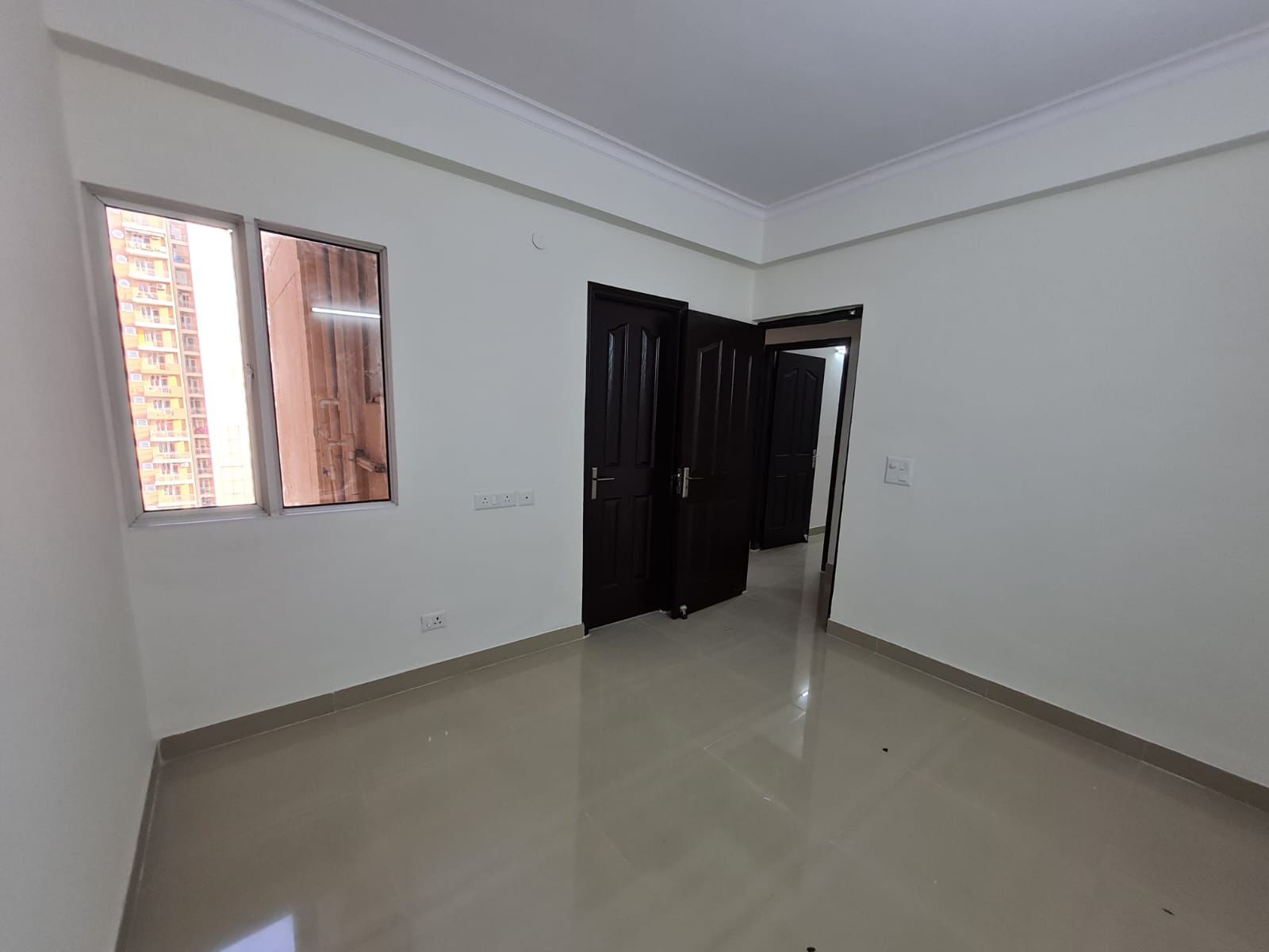 JM Florence : 4BHK Fully Furnished Flat For Rent in TechZone 4, Noida Extension