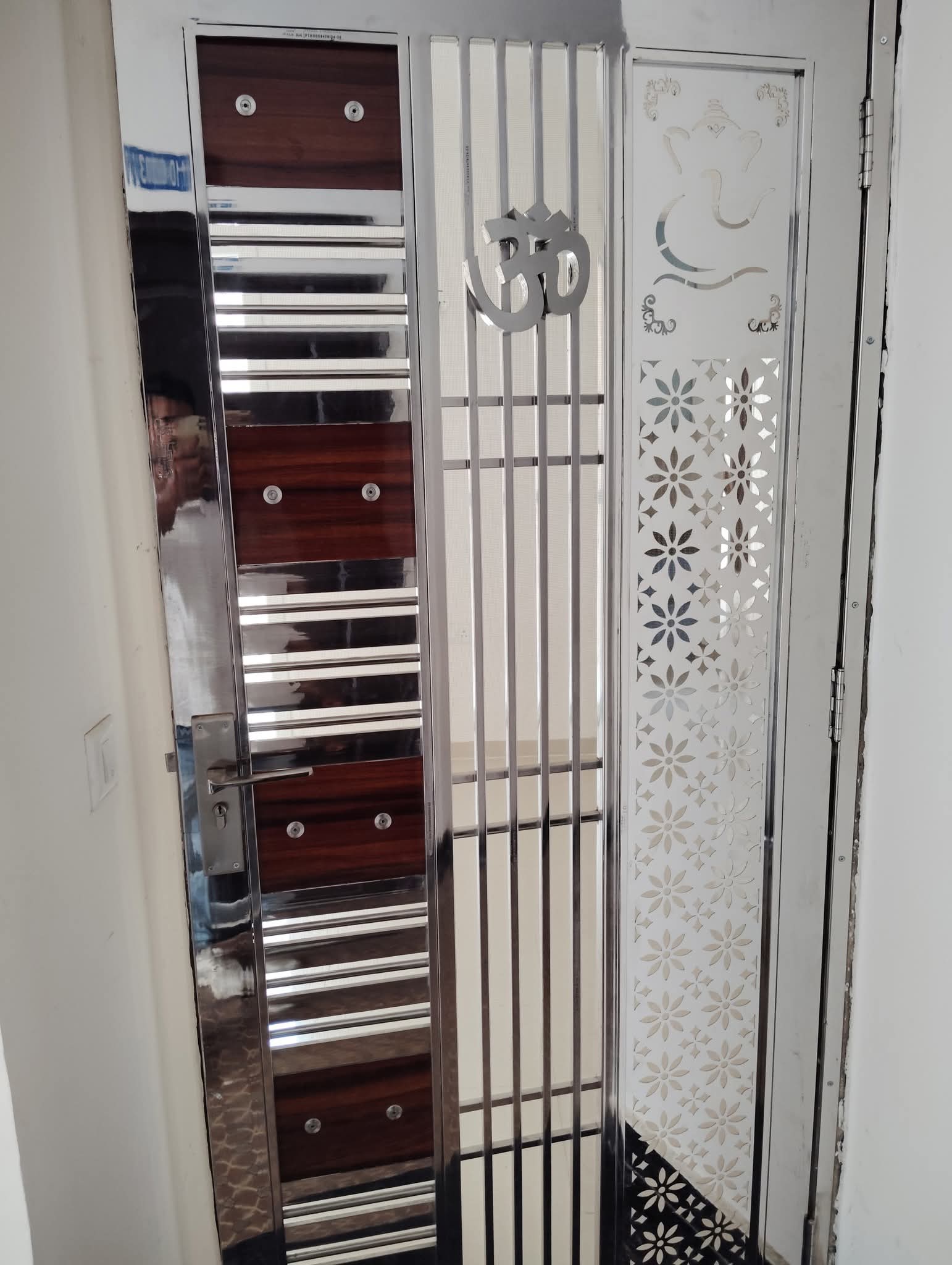 JNC The Park : 2 BHK Semi Furnished Flat for rent in Sector 16C, Noida Extension