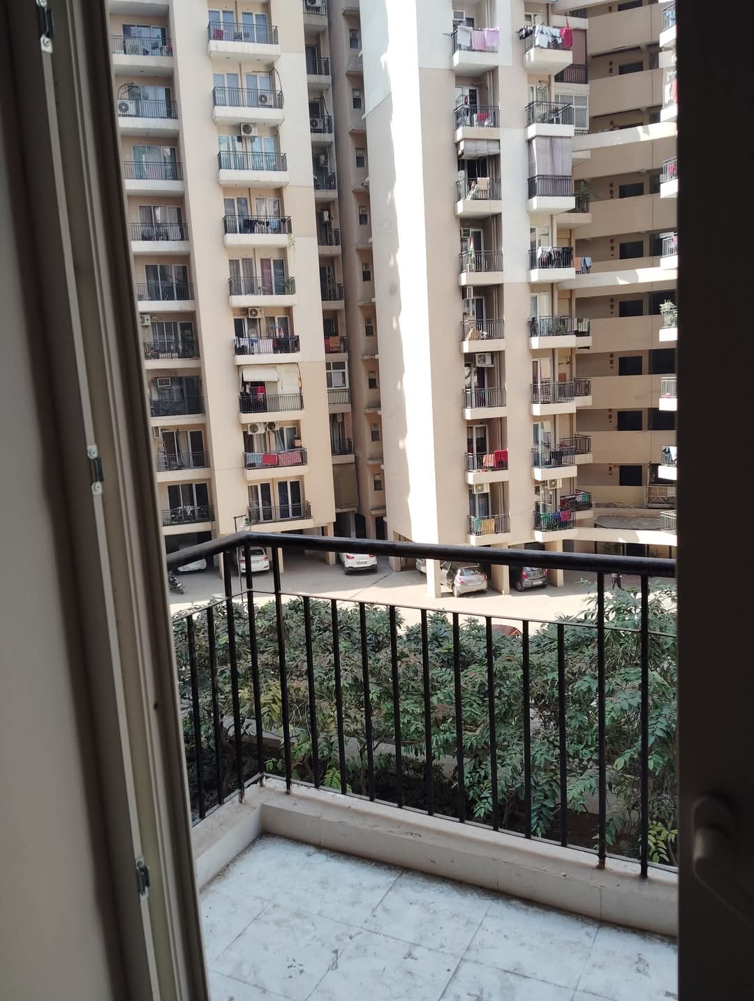 JNC The Park : 2 BHK Semi Furnished Flat for rent in Sector 16C, Noida Extension