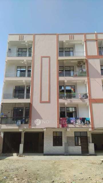 Krishna Vatika : 2BHK Semi Furnished Flat For Rent in Crossings Republic