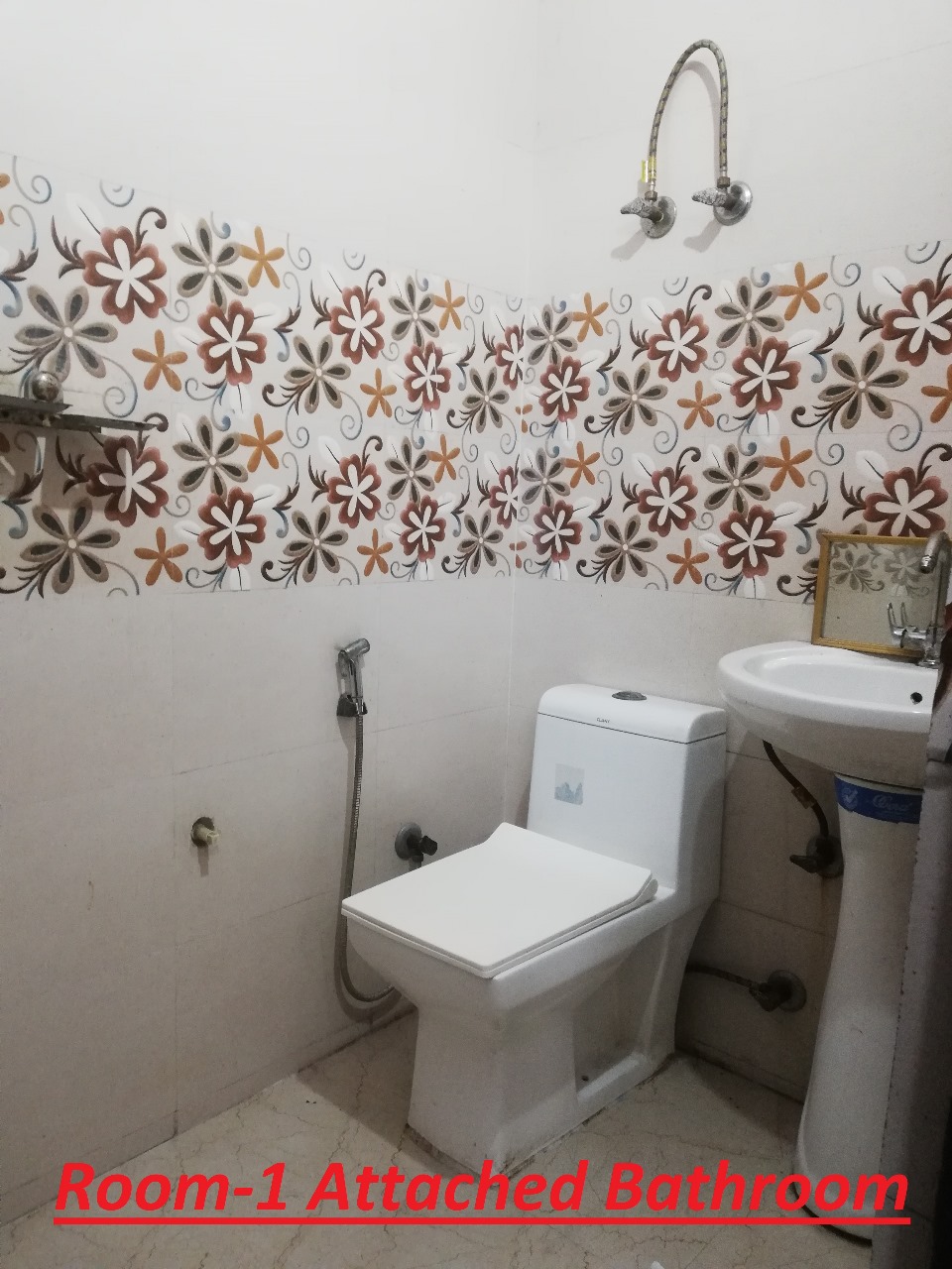 Krishna Vatika : 2BHK Semi Furnished Flat For Rent in Crossings Republic
