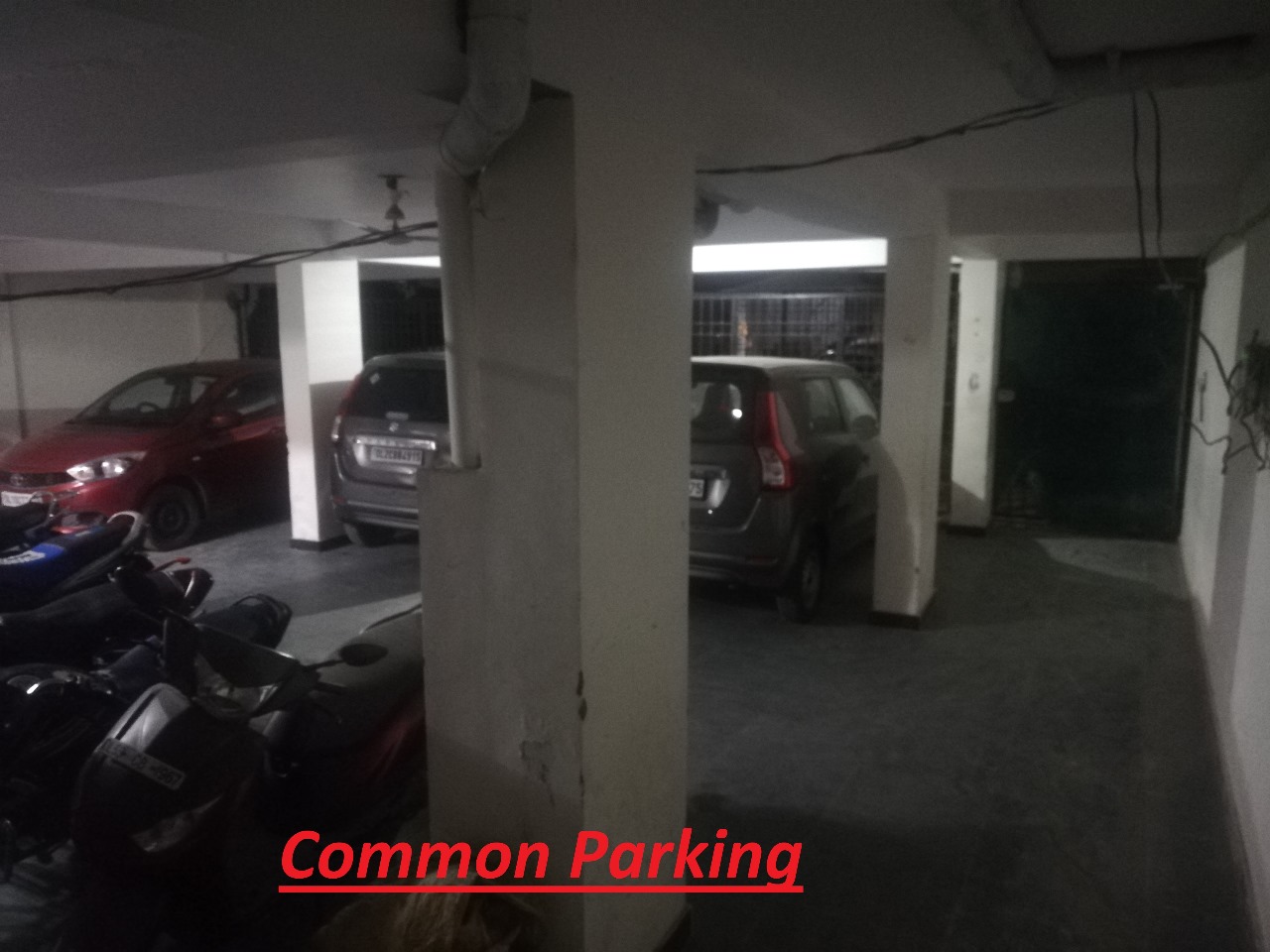 Krishna Vatika : 2BHK Semi Furnished Flat For Sell in Crossings Republic