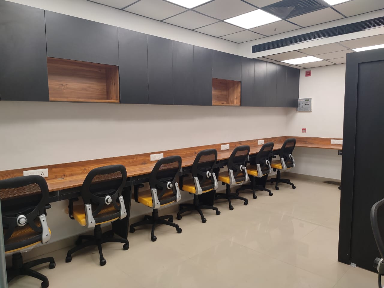 Logix Technova : Fully Furnished Office For Rent in Sector 132, Noida in Sector 132, Noida
