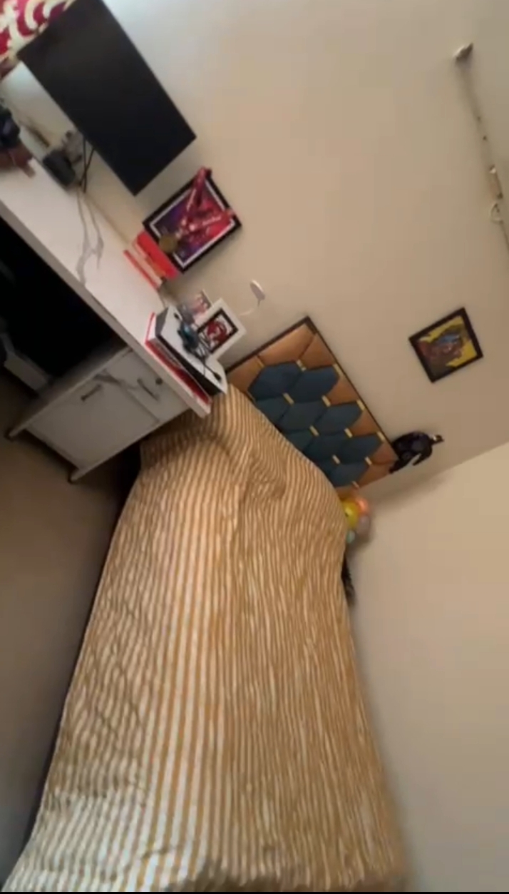 Mahagun Mywoods : 2BHK Fully Furnished Flat For Rent in Gaur City 2, Noida Extension 