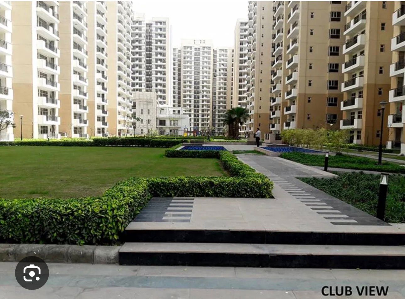 Nirala Aspire : 3 BHK UnFurnished Flat For Rent in Sector 16C, Noida Extension