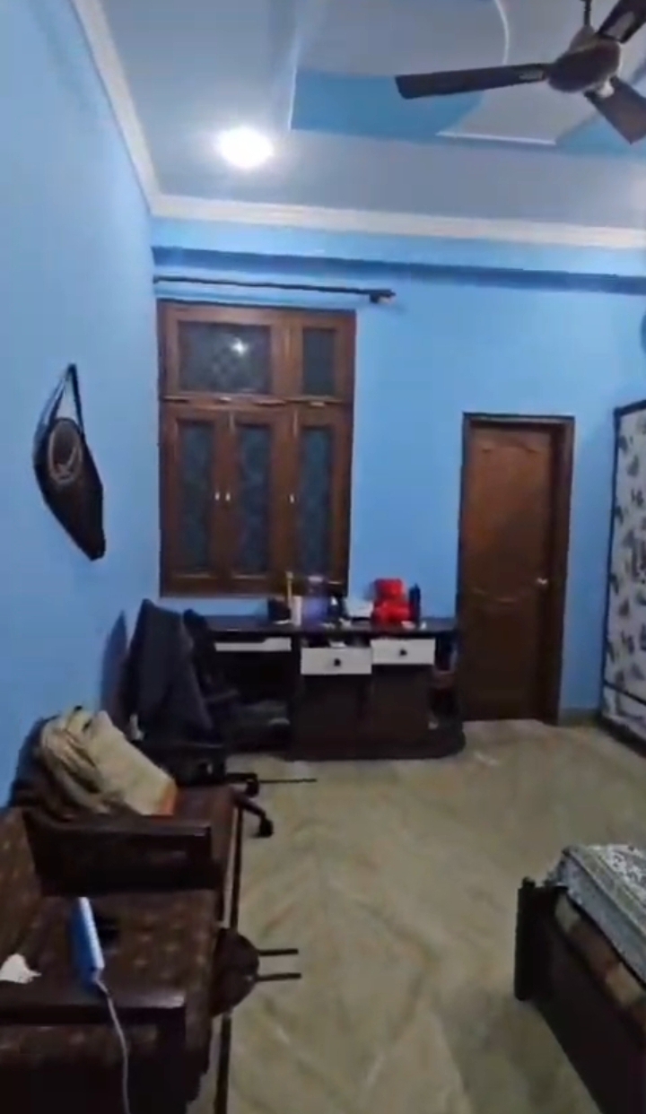 Niti Khand 1, Ghaziabad : 2 BHK Fully Furnished Flat For Rent in Indirapuram, Ghaziabad
