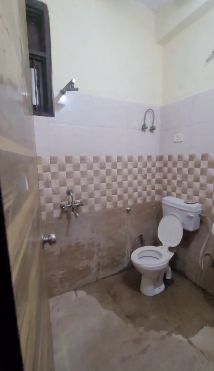 Mangalam Apartment : 1 BHK Semi Furnished Flat For Rent in Indirapuram, Ghaziabad