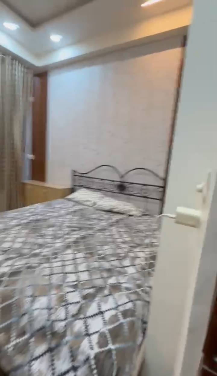 Niti Khand 1, Ghaziabad : 1BHK Fully Furnished Flat For Rent in Indirapuram, Ghaziabad