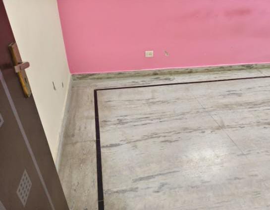 Niti Khand 1, Ghaziabad : 3 BHK Semi Furnished Builder Floor For Rent in Indirapuram, Ghaziabad