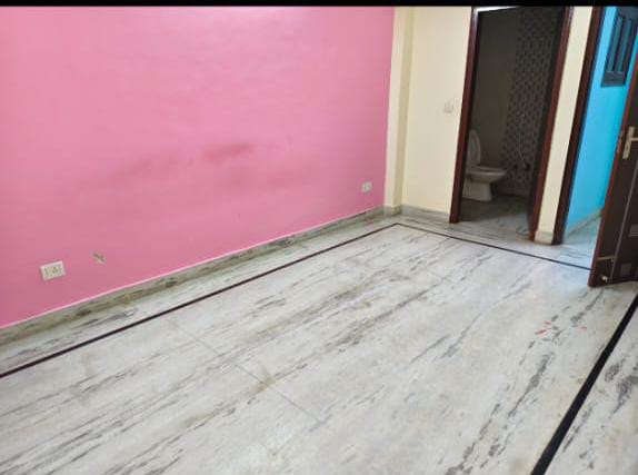 Niti Khand 1, Ghaziabad : 3 BHK Semi Furnished Builder Floor For Rent in Indirapuram, Ghaziabad