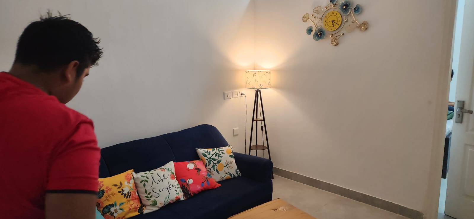 Nx One : 1BHK Fully Furnished Flat For Rent in TechZone 4, Noida Extension