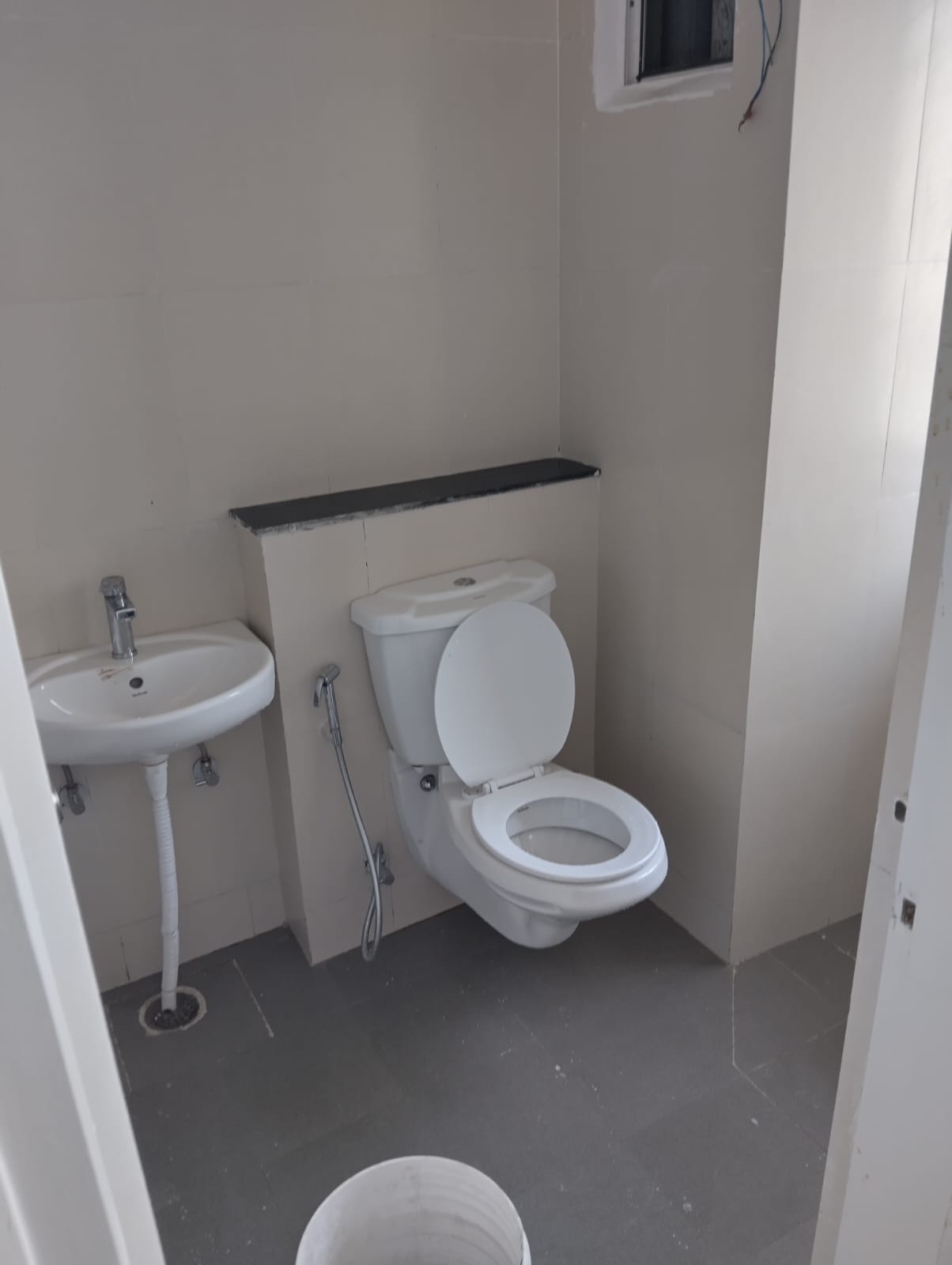 Nx One : 1BHK Semi Furnished Flat For Rent in TechZone 4, Noida Extension