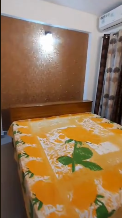 Palm Olympia : 2BHK Fully Furnished Flat For Rent in Gaur City 2, Noida Extension