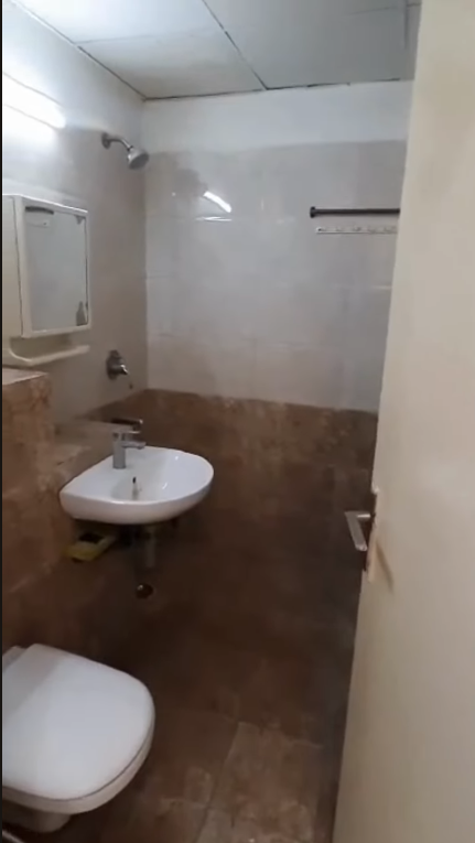 Palm Olympia : 2BHK Fully Furnished Flat For Rent in Gaur City 2, Noida Extension