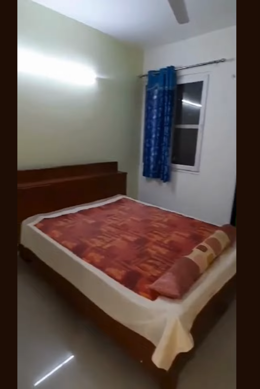 Palm Olympia : 2BHK Fully Furnished Flat For Rent in Gaur City 2, Noida Extension
