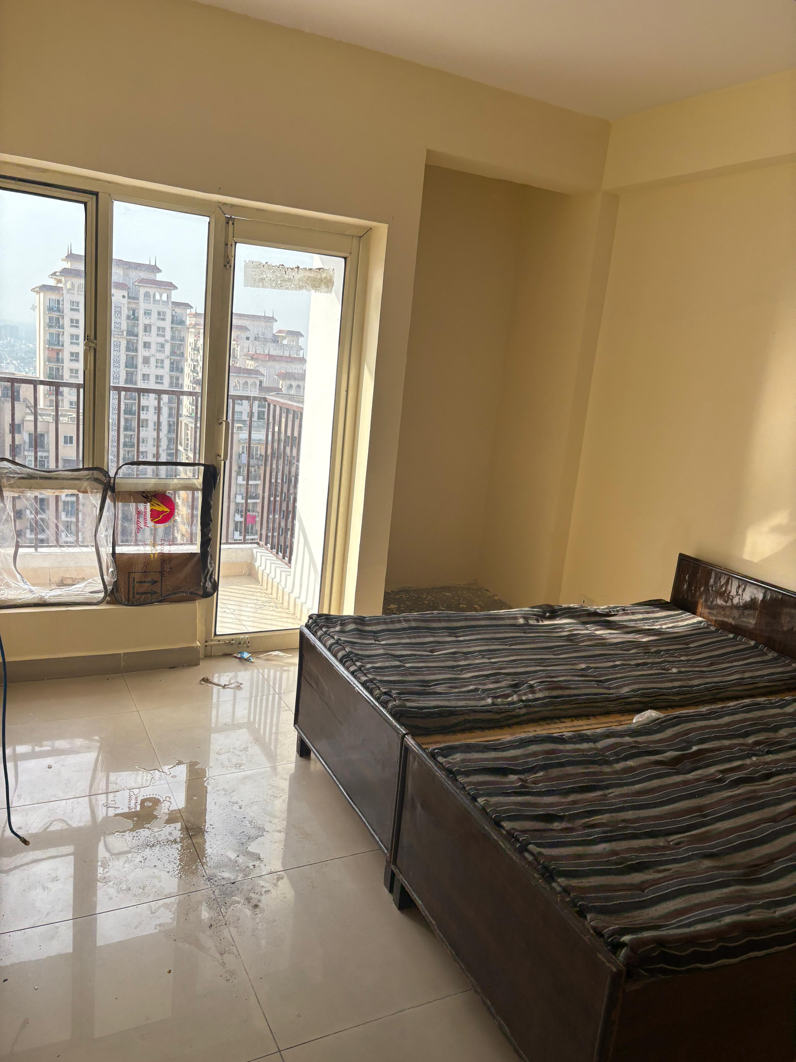 Panchsheel Greens 2: 2 BHK Flat for sale in Sector 16B, Greater Noida West
